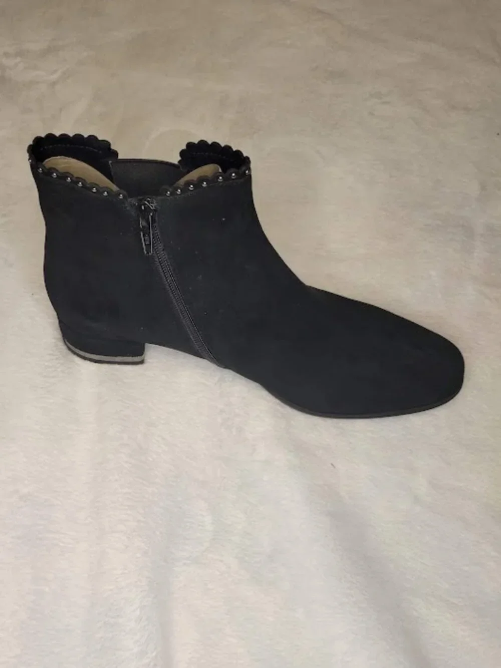 Vaneli Aska Black Suede Chelsea Ankle Boots Gunmetal Studs NWT Sz 10M